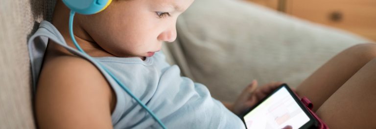 Balancing Childhood in a Digital Age Banner